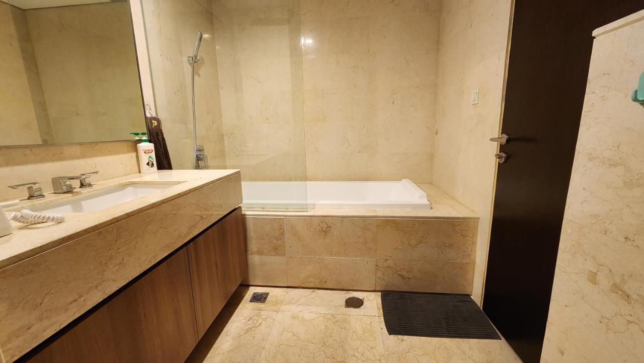 Unforgettable Nights Next To Ascott Sudirman -Min Stay 3 Nights- Jacarta Exterior foto
